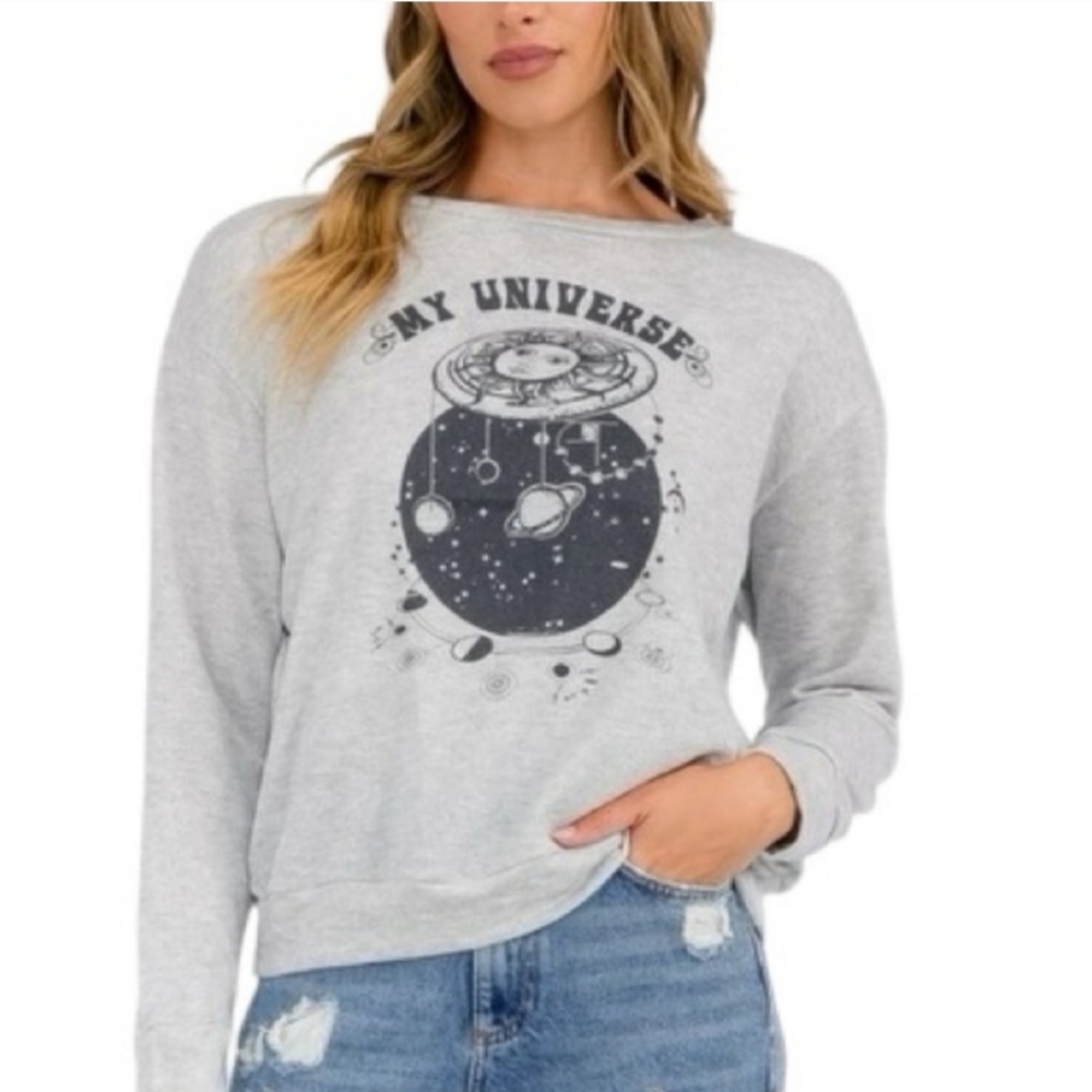 Hem & thread women's gray& black my universe light weight sweatshirt size small